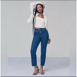 Abercrombie & Fitch Mom High Rise Curve Love Raw Hem Denim Jeans 26